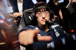 开云体育登录-G2绝杀HLE，Deft拿下关键大龙四强赛3:1（成都）