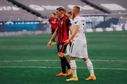 开云体育登录-包含法兰克福球员之间默契配合，球队士气高昂的词条