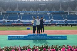 开云体育app-田径小组赛落幕，强队悉数晋级的简单介绍