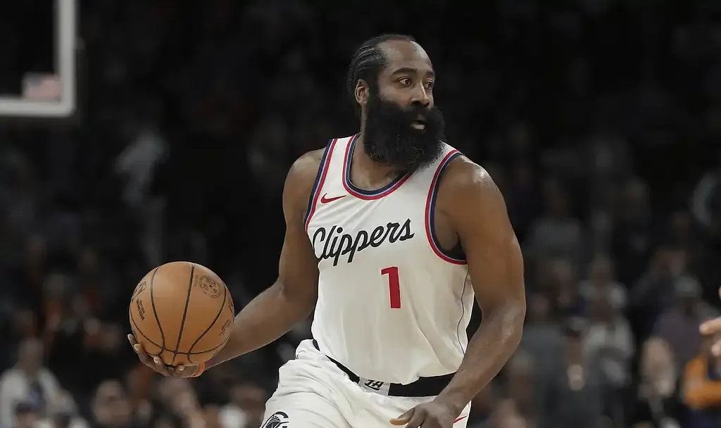 火箭球员詹妮斯哈登再次获得最佳得分手奖 火箭球员詹妮斯哈登再次获得最佳得分手奖