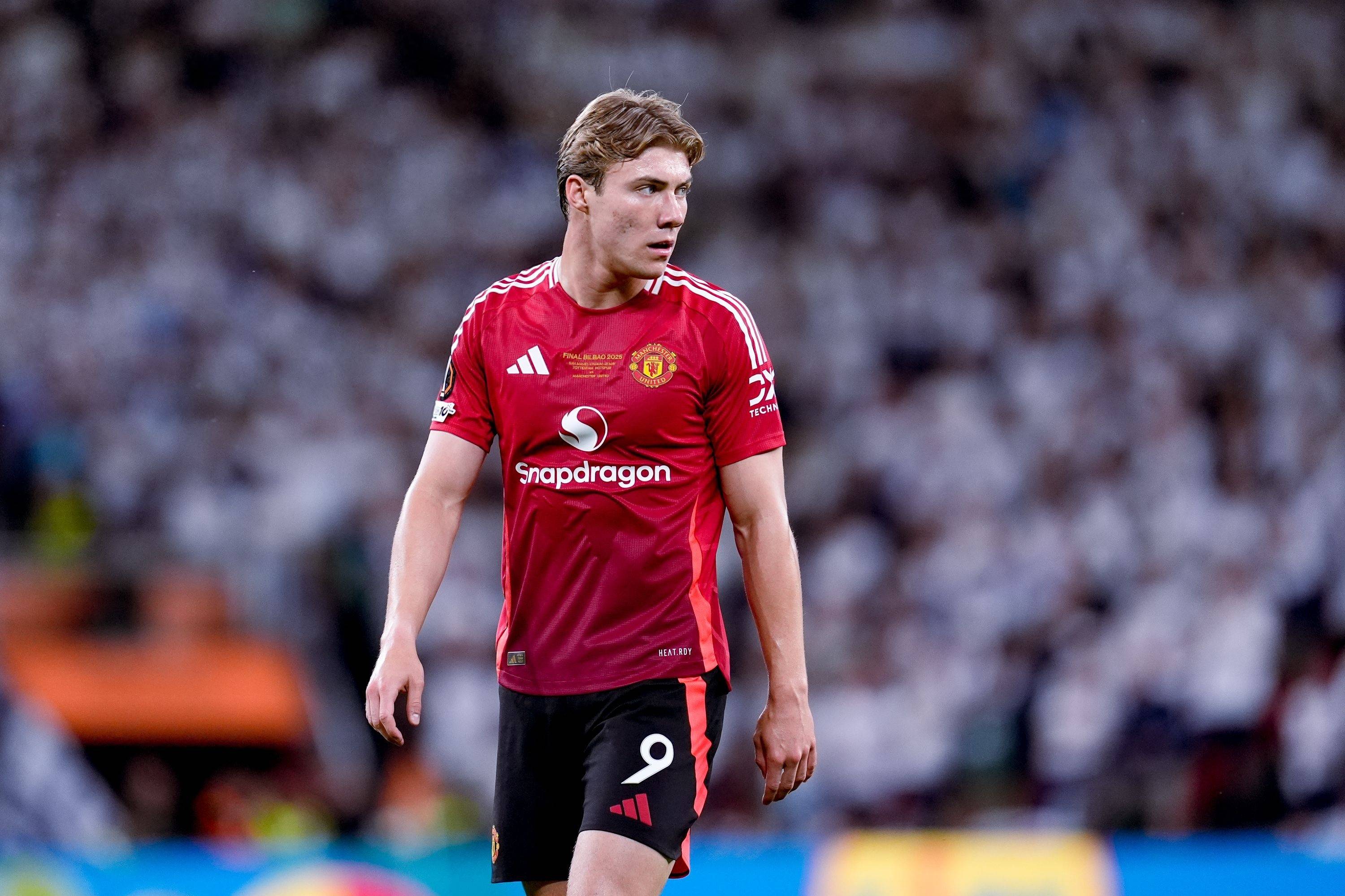 阿森纳壮志凌云，砥砺前行征战欧冠的简单介绍