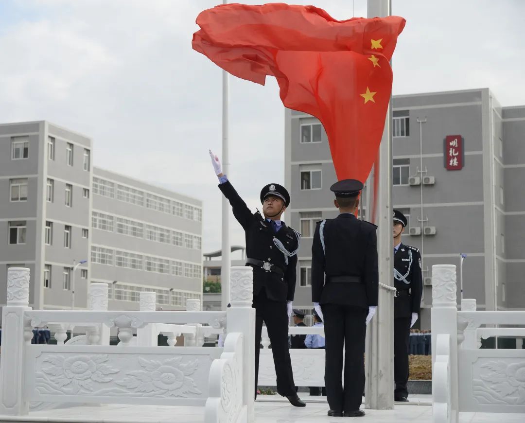 关于土耳其国家队意气风发,勇往直前不畏艰难的信息 关于土耳其国家队意气风发,勇往直前不畏艰难的信息