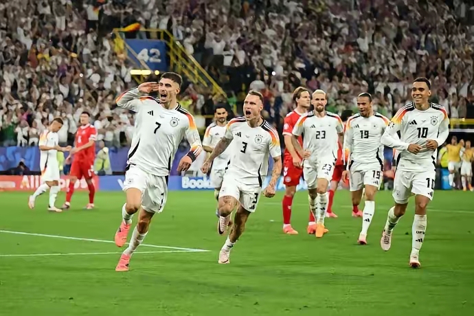 德国队队员展现出色实力,在比赛中获胜 德国队队员展现出色实力,在比赛中获胜