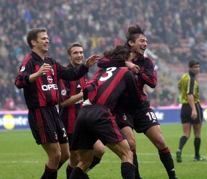 关于AC米兰连平两场比赛,保持不败势头的信息 关于AC米兰连平两场比赛,保持不败势头的信息